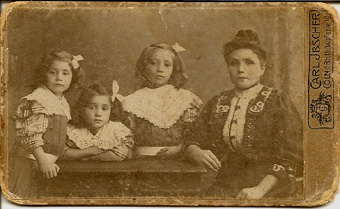 Agnes Meller und Kinder